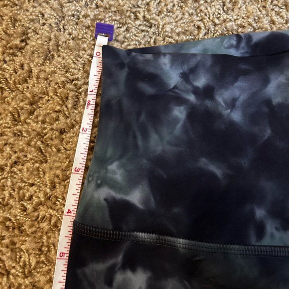 Cropped lululemon align leggings - Picture 9 of 11